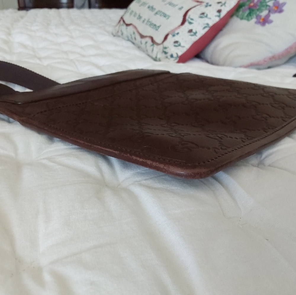 Vintage Mens GUCCI bag - Picture 8 of 16